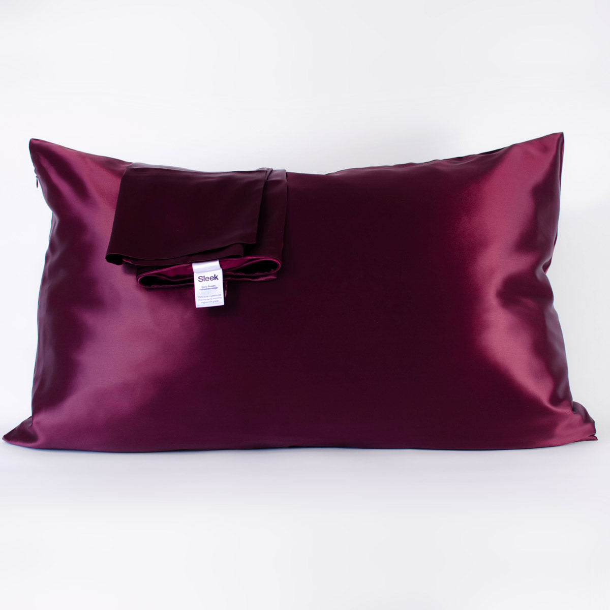 Burgundy 100% pure mulberry silk pillowcase, highest quality 22 Momme, soft and smooth, standard size 50x75cm, zipper closure.