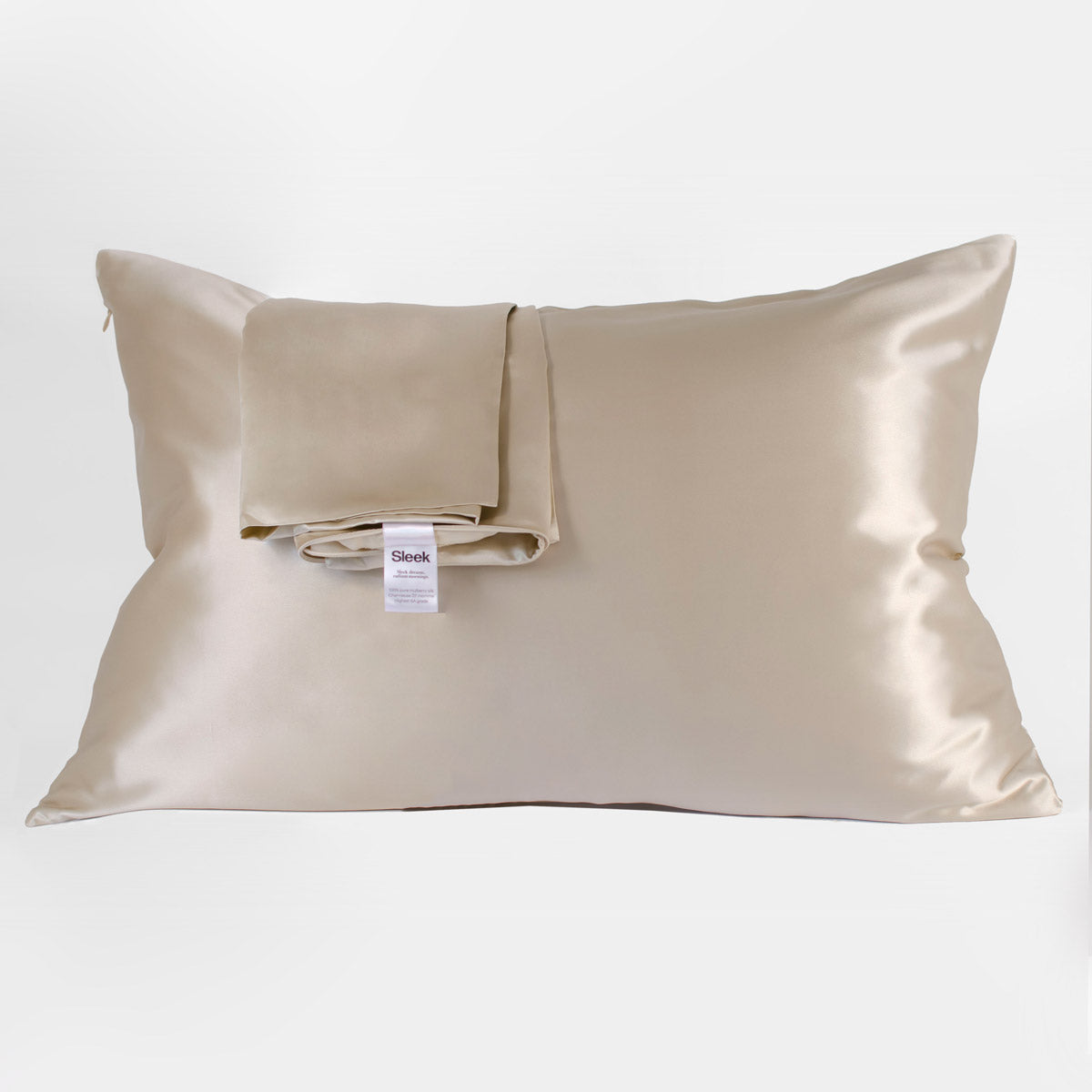 Champagne 100% pure mulberry silk pillowcase, highest quality 22 Momme, soft and smooth, standard size 50x75cm, zipper closure.