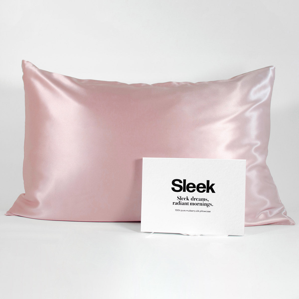 Light pink 100% pure mulberry silk pillowcase, 22 Momme, soft and smooth, standard size 50x75cm, zipper closure, gift boxed with a thoughtful message.